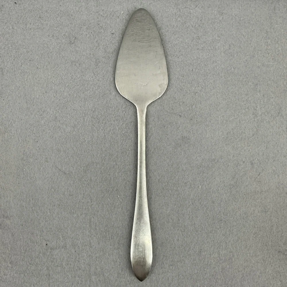 Vintage Silhouette Cake Server Stainless Steel Serrated Edge Pie Dessert